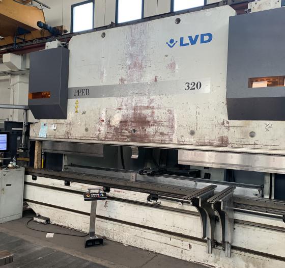 LVD 320 ton  lunghezza max 5000